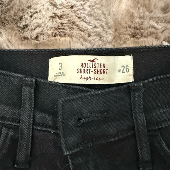 High waisted shorts - Picture 2 of 3